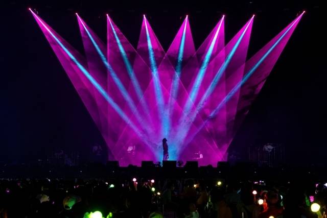 아이유 콘서트 / EDAM엔터테인먼트