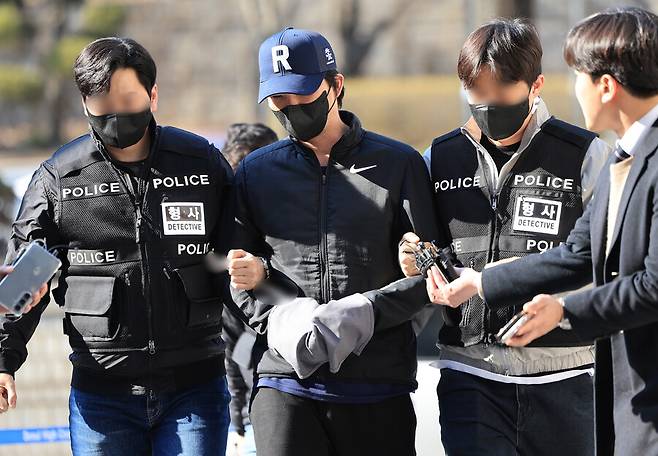 ▲ 오재원은 영장실질심사 도중 호흡곤란을 호소해 구급대가 출동하는 해프닝도 있었던 것으로 알려졌다. 현재는 이상이 없는 상태로 전해졌고, 결국 도주의 우려가 있다는 판단 속에 법정 구속됐다. ⓒ연합뉴스