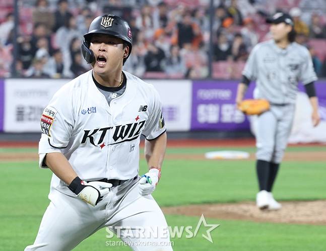 [포토] 강백호 '넘긴다 했잖아'