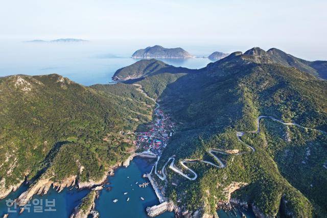 정약전이 유배된 흑산도 사리마을. 흑산항에서 가장 먼 마을이다.