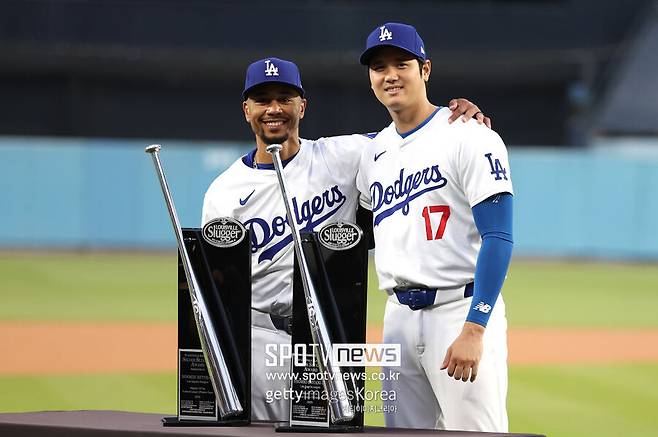 ▲ 올 시즌 다저스의 테이블세터로 활약하며 팀 타선을 이끌어가고 있는 무키 베츠(왼쪽)와 오타니 쇼헤이.