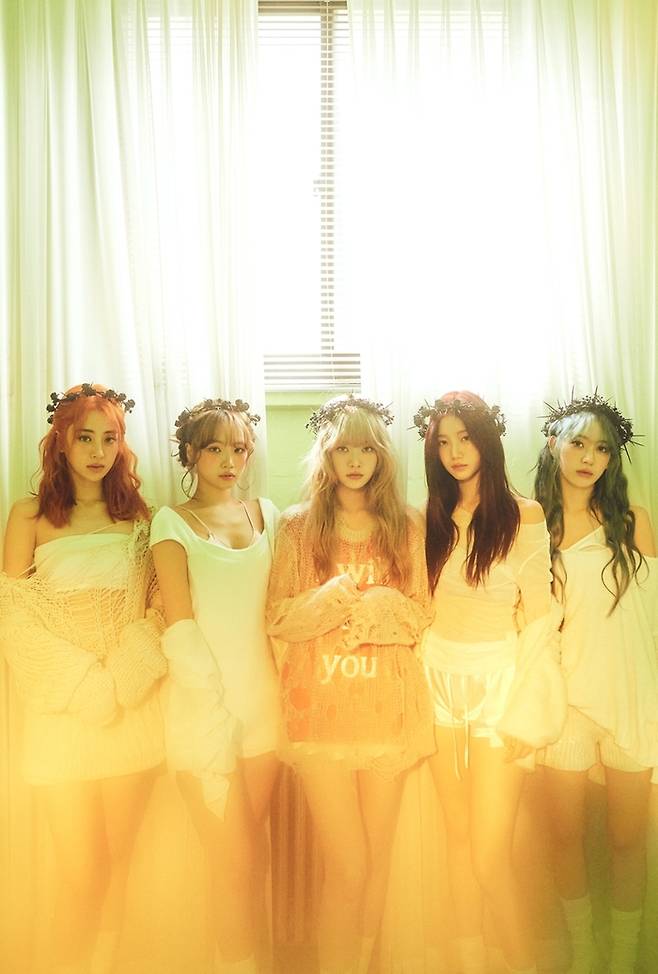 하이브 산하 레이블인 쏘스뮤직 소속 그룹 르세라핌. 쏘스뮤직 제공