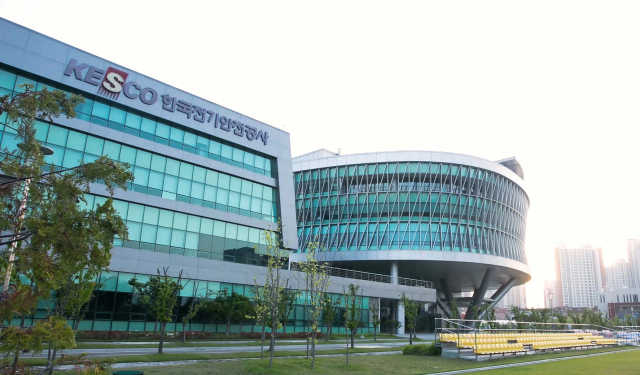 ▲전북 혁신도시에 있는 한국전기안전공사 본사 사옥 모습 ⓒ프레시안