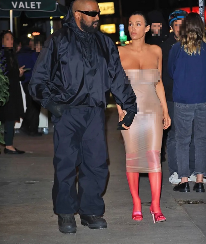 래퍼 칸예 웨스트와 비앙카 센소리 부부. 사진 | 백그리드