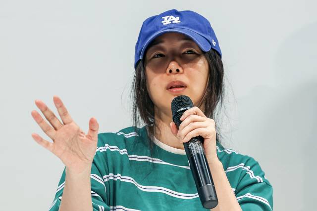 ▲ 민희진 어도어 대표가 지난 25일 오후 서울 서초구 한국컨퍼런스센터에서 열린 입장 발표 기자회견에서 발언하고 있다. 연합뉴스