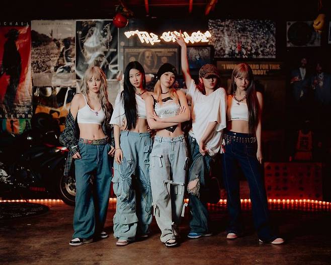 [서울=뉴시스] 르세라핌. (사진 = 쏘스뮤직 제공) 2024.04.18. photo@newsis.com *재판매 및 DB 금지