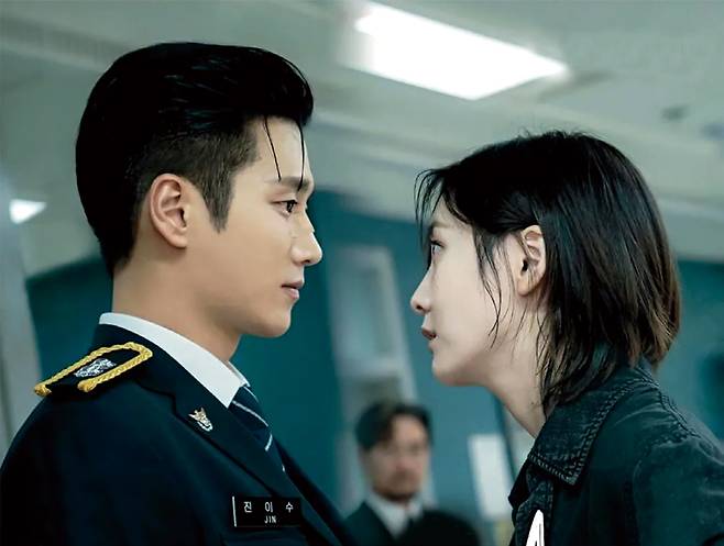SBS 드라마 《재벌X형사》의 한 장면 ⓒSBS 제공