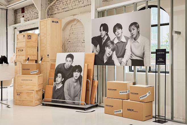 성수동 방탄소년단 팝업 현장/빅히트 뮤직