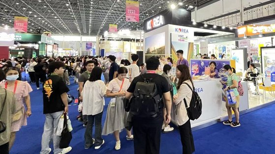 산업통상자원부와 KOTRA가 지난 13~18일 중국 하이난성에서 열린 ‘중국 국제 소비재박람회’에서 한국관을 운영하며 한국 프리미엄 소비재의 우수성을 알렸다. 사진 KOTRA