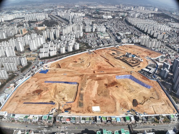 광주신가재개발사업은 광산구 신가동 일원에 최고 29층, 51개동, 아파트 4732가구를 신축하는 프로젝트다.