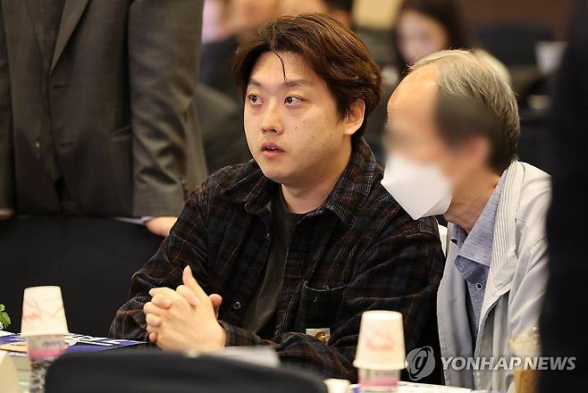 의협 정기대의원 총회 참석한 박단 대전협 비대위원장 (서울=연합뉴스) 서대연 기자