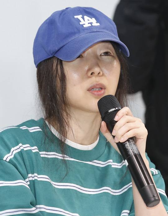 민희진 어도어 대표가 지난달 25일 서울 서초구 한국컨퍼런스센터에서 기자회견을 열고 있다. (사진=뉴스1)