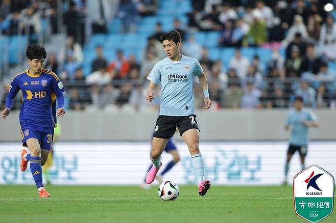 황재원(오른쪽) 제공 | 한국프로축구연맹