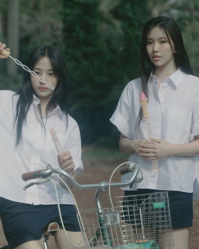 유튜브 〈 NewJeans〉