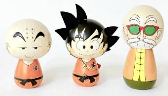 일본 기시다 총리가 아탈 프랑스 총리에게 선물한 드래곤볼 목각인형. [사진 제공=일본 외무성]