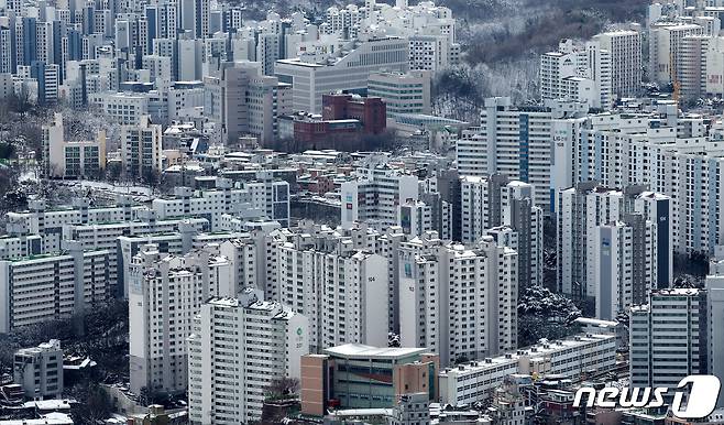 사진은 이날 서울의 아파트 단지 모습. 2024.2.23/뉴스1 ⓒ News1 박지혜 기자