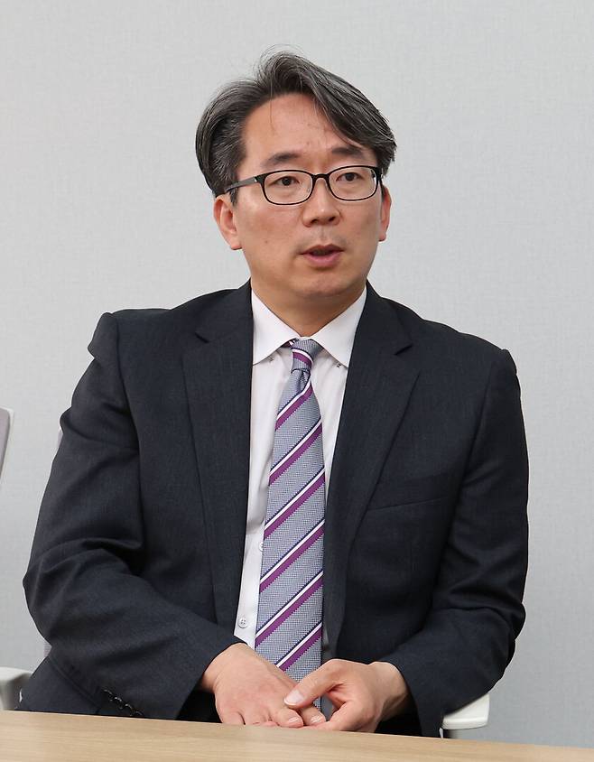 고 윤승주 일병의 매형 김진모씨. 백소아 기자