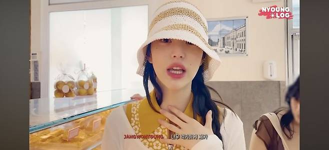 [서울=뉴시스] 장원영 '원영적 사고' 신드롬 시작이 된 영상. (사진 = 유튜브 캡처) 2024.05.07. photo@newsis.com *재판매 및 DB 금지