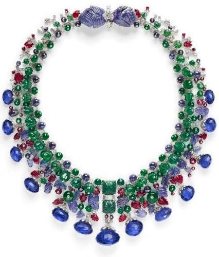 까르띠에 뚜띠 프루티 힌두 네크리스. 1936년 재봉틀 기업 싱어의 상속녀 데이지 펠로즈가 처음 주문·제작했다가 1963년 리디자인 됐다. 사진 까르띠에