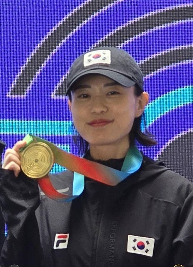 김예지(임실군청)가 사격 월드컵 여자 25ｍ 권총에서 1위에 오르며 한국 여자 사격이 이 종목에 걸린 금메달을 싹쓸이했다. 사진 | 대한사격연맹