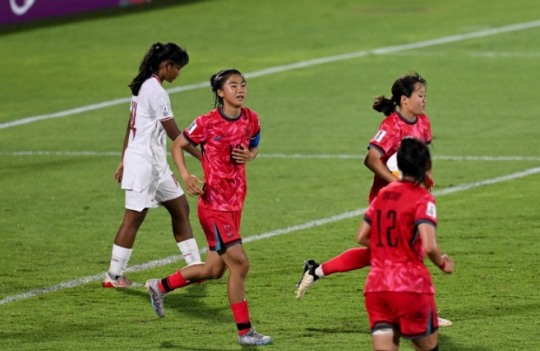 사진 = 인도네시아전에서 혼자 4골을 기록한 원주은(10번)의 모습.아시아축구연맹 제공