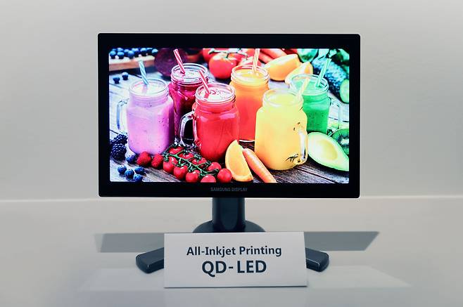 삼성디스플레이가 개발한 자발광 QD-LED 시제품./삼성디스플레이 제공