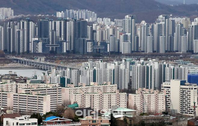 남산에서 바라본 서울시내 아파트 모습. (사진=김태형 기자)