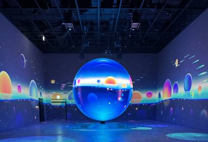A section at Le Space has a large sphere that revolves and also projects high-resolution images, a complex technology, according to the organizers. [YIM SEUNG-HYE]