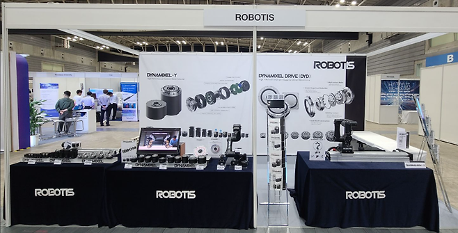 로보티즈가 일본 퍼시피코 요코하마에서 열리는 '국제로봇자동화 학술대회(ICRA) 2024'에 부스를 마련하고 올 하반기 정시 출시할 새로운 감속기와 다양한 액츄에이터를 전시하고 있다. 로보티즈 제공