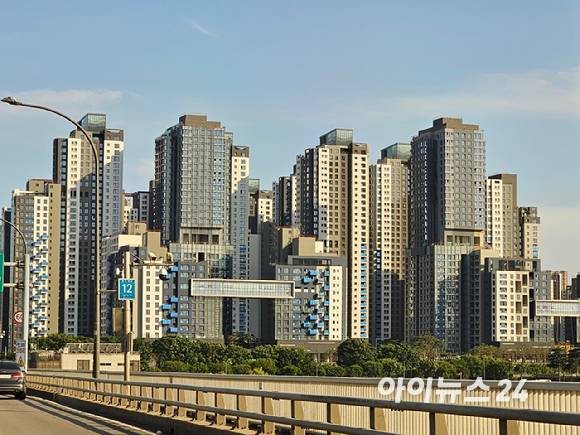 서초구 반포동 '래미안 원베일리' 전경. [사진=아이뉴스24DB]