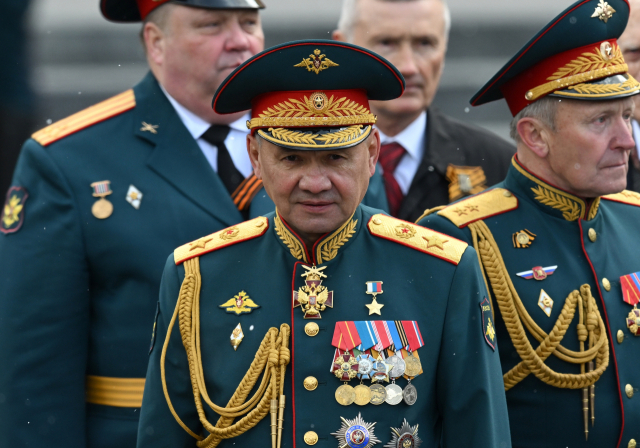 세르게이 쇼이구(가운데) 전 러시아 국방장관. EPA연합뉴스
