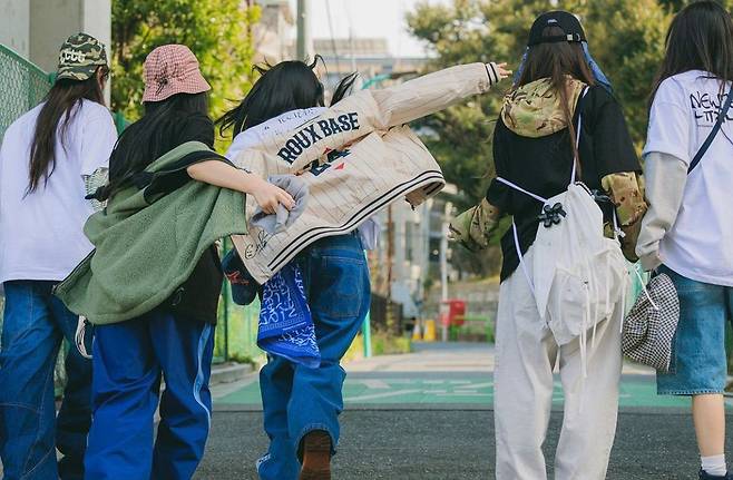 뉴진스 인스타그램 @newjeans_official