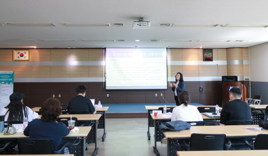 대전상공회의소는 지난 14일 상의회관 대회의실에서 '청년성장프로젝트(직장적응지원) 인사담당자 교육'을 개최했다. 대전상공회의소 제공