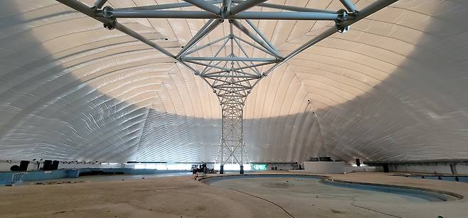 안산시 에어돔 수영장 [촬영 김인유]