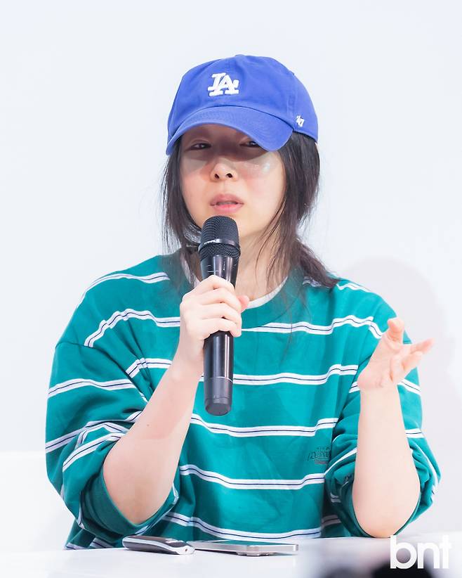 민희진 어도어 대표 측이 애널리스트 A씨가 어도어 경영진 및 외국계 투자자의 미팅을 주선했다는 하이브 측 주장에 대해 반박했다.