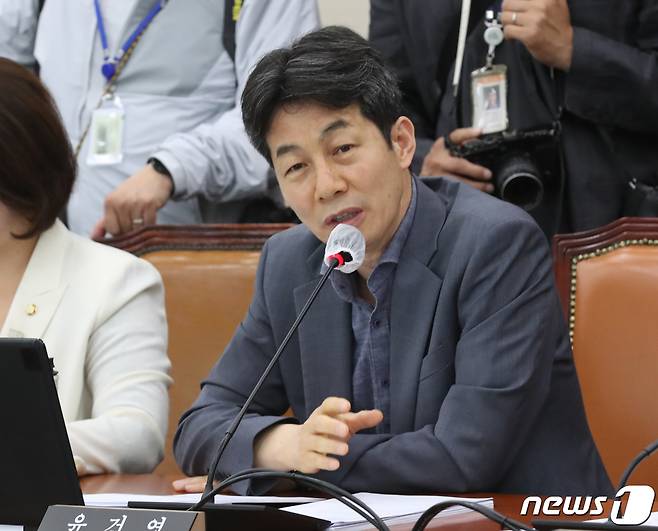 윤건영 더불어민주당 의원./뉴스1 ⓒ News1 송원영 기자