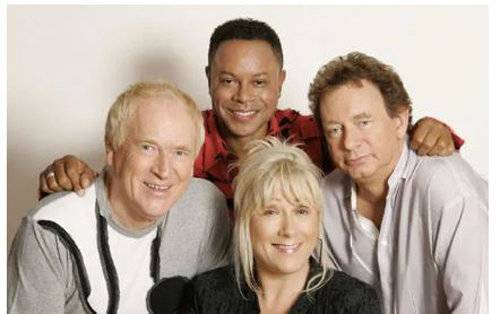 영국 밴드 샤카탁 멤버들의 모습. 나무위키 캡처