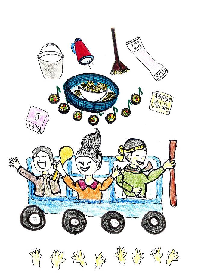 “사람들이 차에 김밥이나 수건 뭐 이런 거 다 올려주고, 동네 사람들은 동네마다 빗자루를 들고 나와서 청소하고 (…) 다들 즐겁고 따뜻한 표정이었어.” 오월의봄 제공