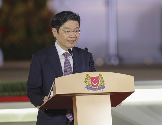 로런스 웡 신임 싱가포르 총리가 지난 15일 취임 연설을 하고 있다. AP=연합뉴스