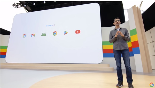 ▲ 순다르 피차이 구글 CEO가 지난 14일(현지시간) 생성형 인공지능(AI) '제미나이'를 탑재한 검색엔진 출시를 발표하는 모습. 사진=구글 공식 유튜브 캡처
