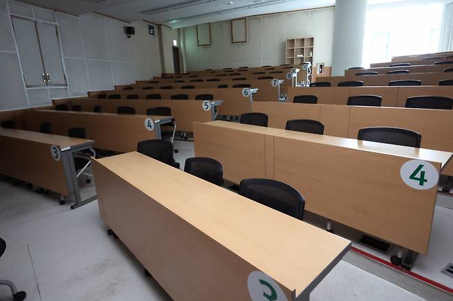 지난 4월29일 오전 한 대학교 의과대학 강의실이 텅 비어있다. ⓒ연합뉴스