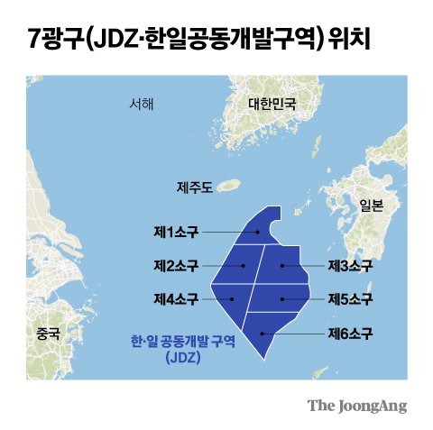 김영희 디자이너