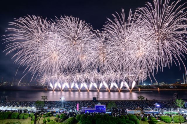 2023 포항국제불빛축제 불꽃쇼. 포항시 제공