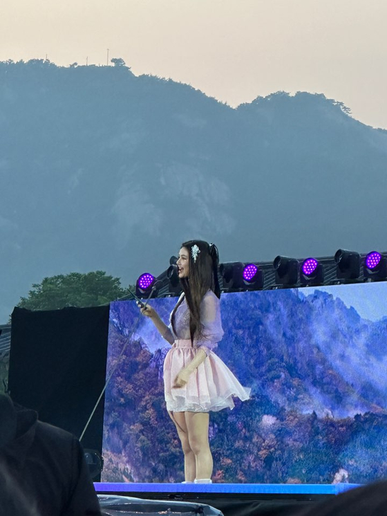 Danielle of NewJeans takes to the stage as the “2024 Korea On Stage ? New Generation″ held at the Gyeongbok Palace's Geunjeongjeon gets underway on Tuesday. [CHO YONG-JUN]