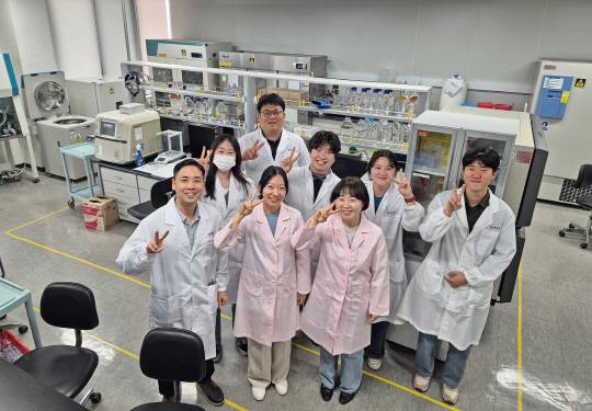 에기연 광주친환경에너지연구센터의 이수연(앞줄 왼쪽 세번째)박사 연구팀.
에기연 제공