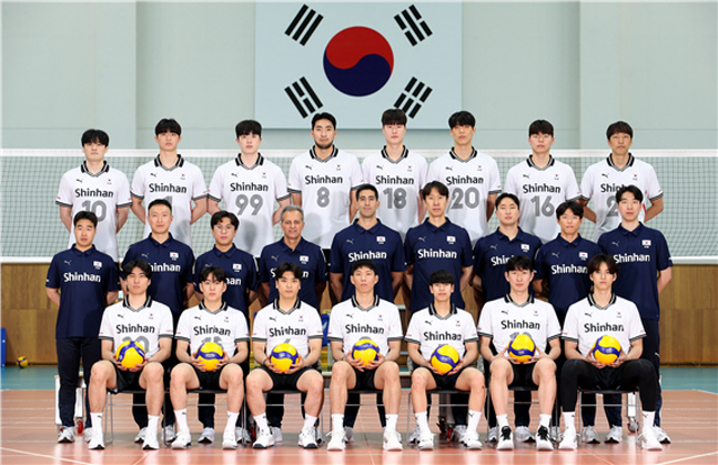 2024 AVC 챌린지컵에 출전하는 한국 남자 배구 대표팀. /사진=대한배구협회 제공