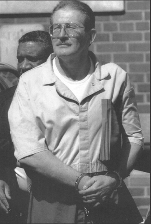 1994년 2월 21일 체포되어 재판에 출석하는 CIA의 KGB 이중스파이 올드리치 에임스. [중앙포토]