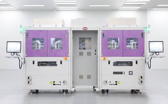 한미반도체 듀얼 TC 본더 장비