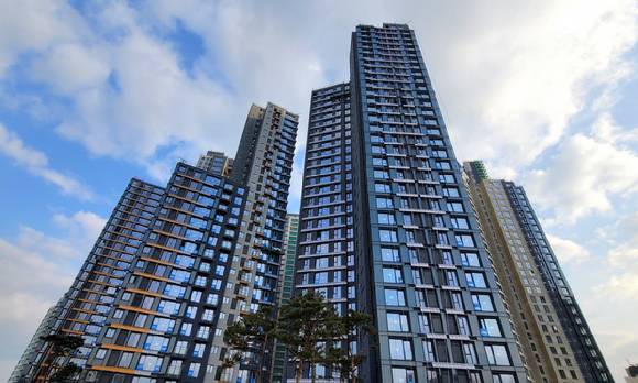 조합원 입주를 앞둔 '래미안 원펜타스' 아파트 전경 [사진=삼성물산]