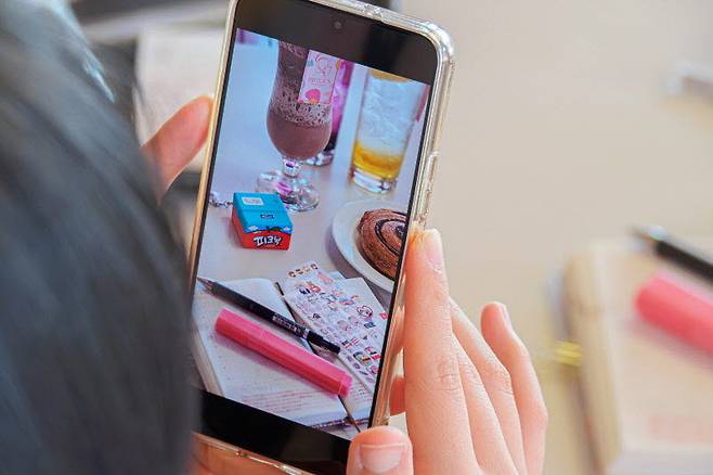 초점 우선은 촬영 지연 시간이 발생할 수 있다는 점을 감수하고 사용해야 한다